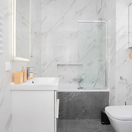 Apartment Garnizon Hemara In Wrzeszcz By Renters *